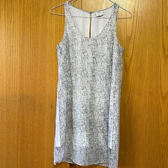 DKNY white/black scratch design sheer overlay romper. Size 4. - Picture 1 of 8